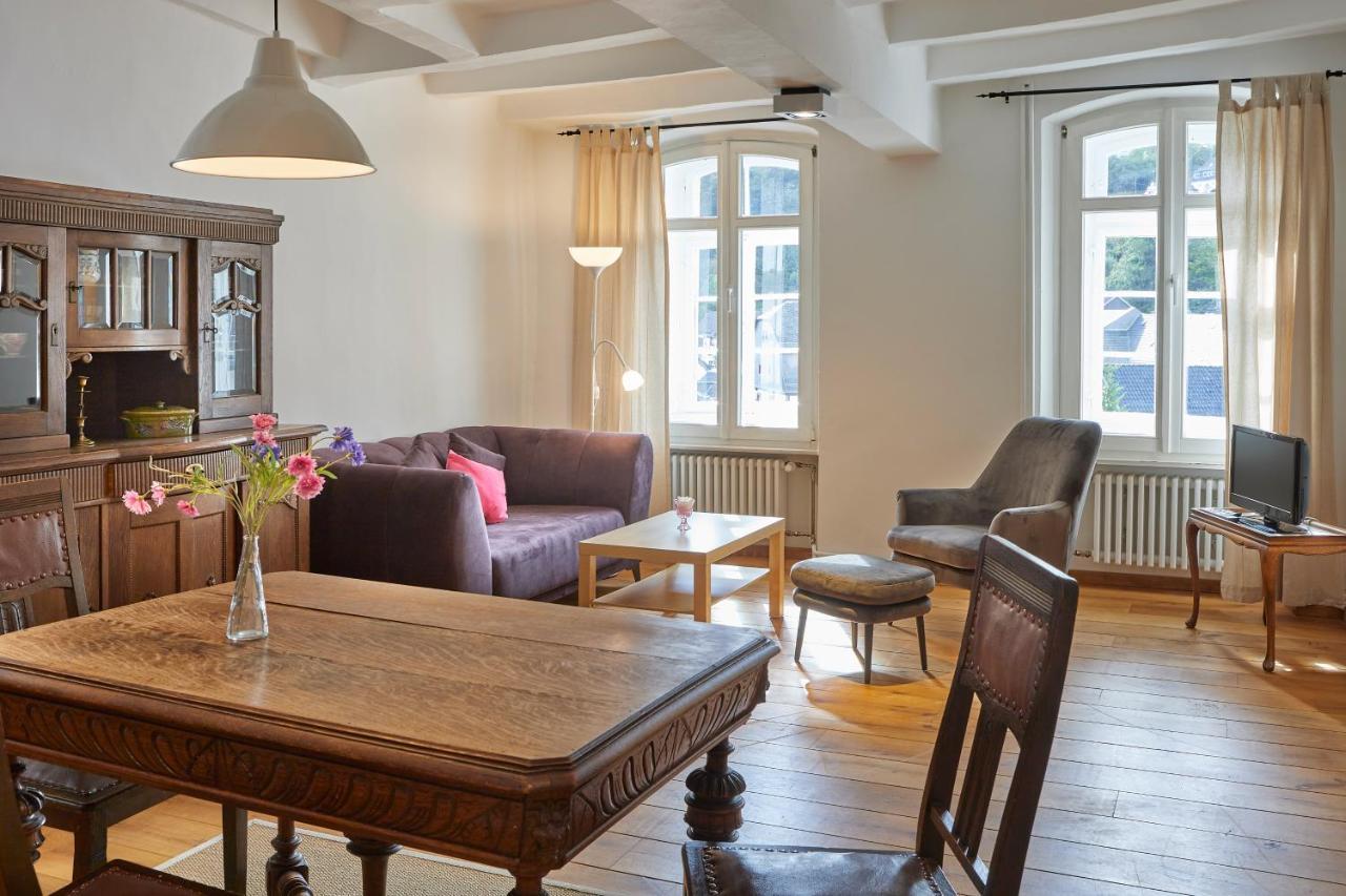 Quellenhof - Wohnen im Denkmal - Wohnung AHR Blankenheim  Exterior foto